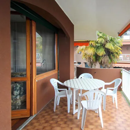 Le Terrazze By Interhome Apartment *